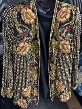 Masterpiece Beaded Embroidered Floral Blazer - Black & Gold
